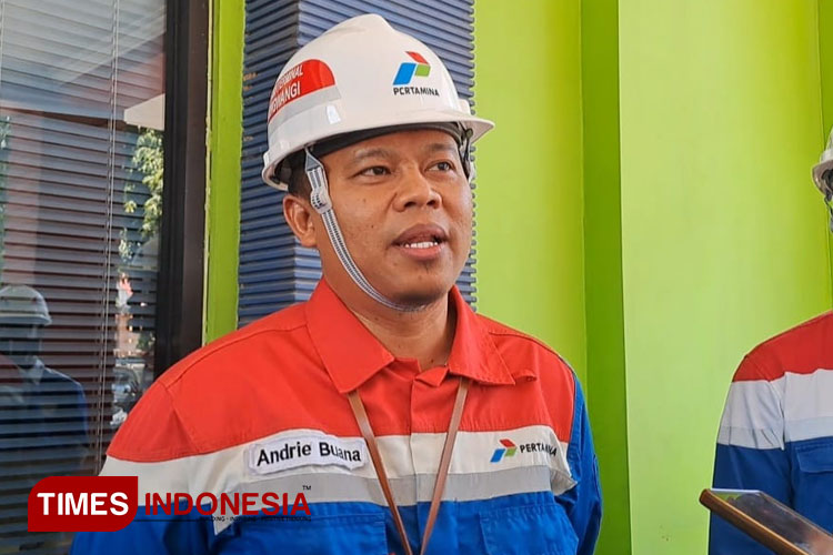 Andrie-Buana.jpg