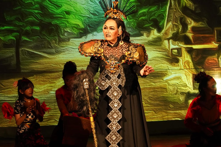 Musikal-Calon-Arang-b.jpg