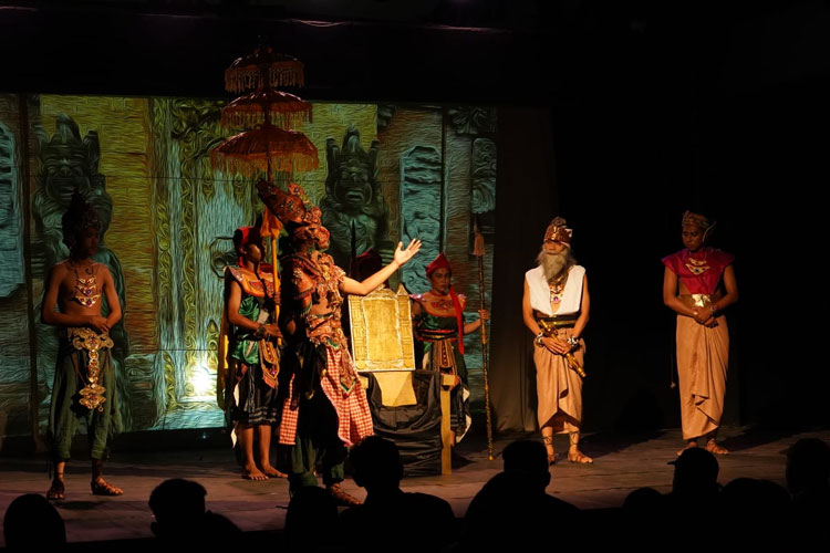 Teater Keliling Safari Pentas Musikal Calon Arang