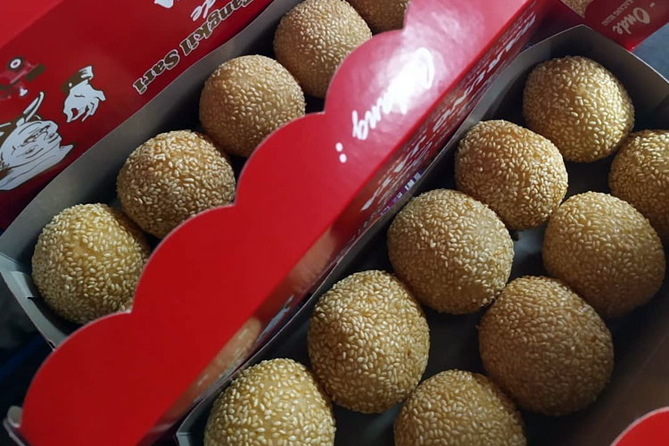 The Onde-onde Tangkilsari, one of the savoury delights of Malang. (Photo: Lambe Ngunyah Malang/Facebook)