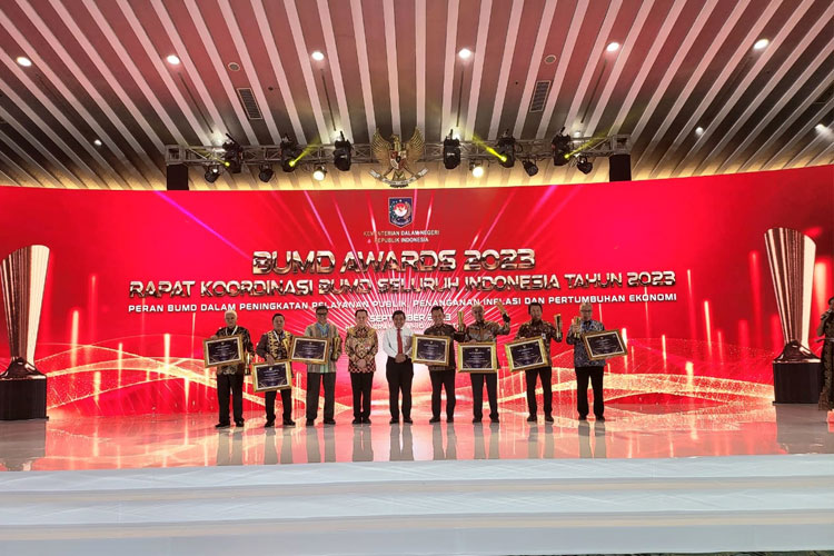 Bank-Jatim-b.jpg