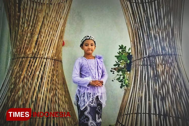 Bila Fahira Nugraha (7) Siswi Kelas 2 SDN Cipari III, Mangkubumi, Kota Tasikmalaya, Jawa Barat, Jumat (29/9/2023). (FOTO: Harniwan Obech/TIMES Indonesia)