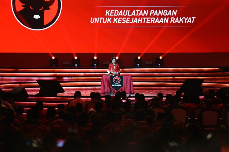 Megawati Soekarnoputri: PDI Perjuangan Komitmen Menjaga Kedaulatan ...