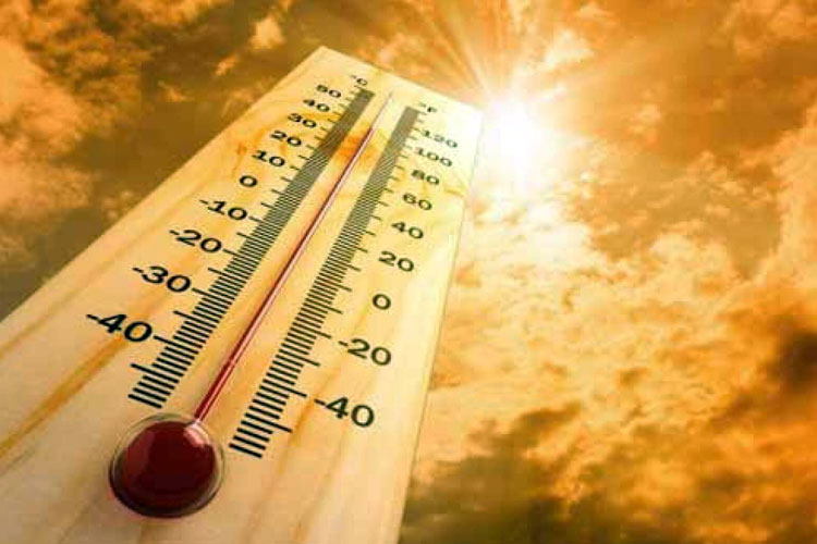 Ilustrasi suhu udara di Kabupaten Jombang bisa saja menyengat sampai 38°C. (FOTO: WNIN)