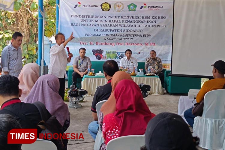 Puluhan Nelayan di Sidoarjo Terima Program Konversi BBM ke BBG