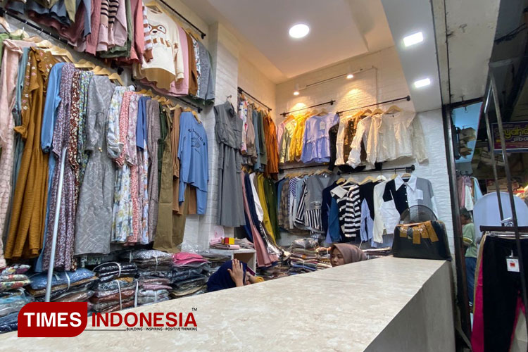 TikTok Shop Resmi Ditutup, Pedagang Pasar Besar: Belum Pengaruh, Tapi Kita Punya Harapan Bangkit