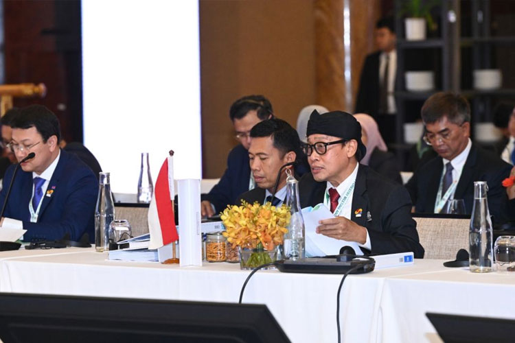  Kepala Badan PPSDMP, Kementan dalam pertemuan ASEAN Ministers on Agriculture and Forestry (AMAF) ke-45.