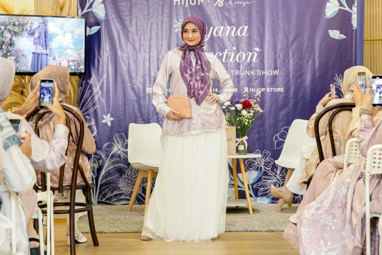 Terinspirasi Keindahan Alami Wild Flower, Untuk Para Wanita Tangguh 