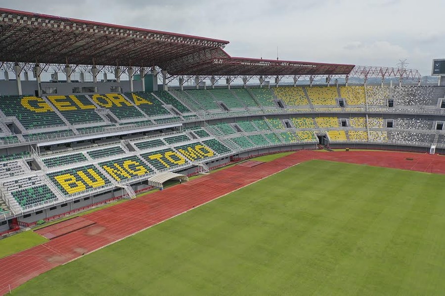 Stadion-Gelora-Bung-Tomo-Surabaya.jpg