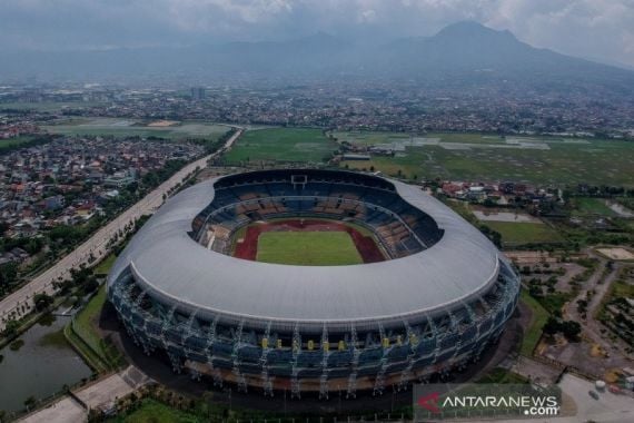 Si-Jalak-Harupat Stadium.jpg