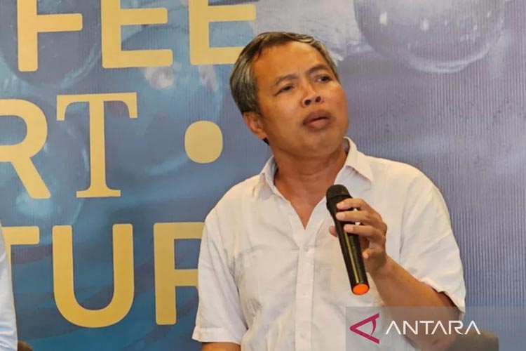 Program Director ICS Jay Wijayanto dalam konferensi pers Indonesia Coffee Summit 2023 di Central Park, Jakarta Barat, Rabu (11/10/2023). (Foto: ANTARA/Livia Kristianti)
