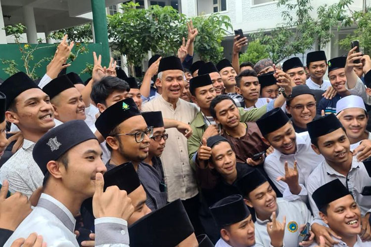 Ganjar Pranowo Silaturahmi Tokoh Agama di Malang, Bakal Cawapres Masih Misterius