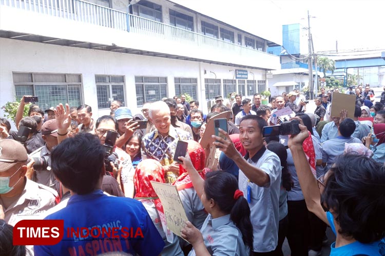 Berkunjung ke Maspion Sidoarjo, Ganjar Pranowo Ajak Masyarakat Gunakan Produk Lokal