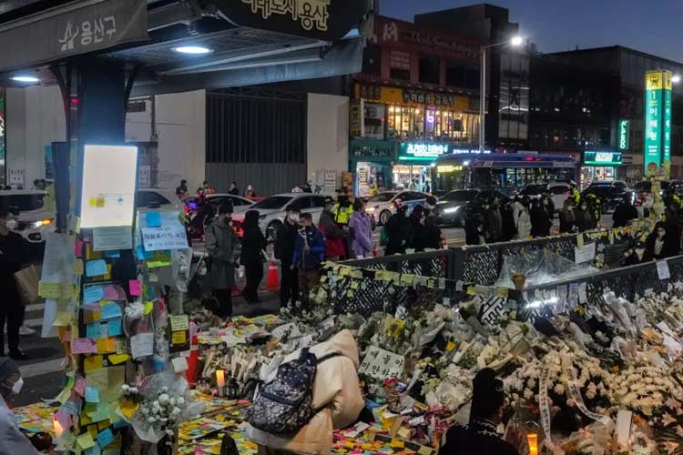Tragedi Itaewon Dibungkus Apik Lewat Docuseries Berjudul Crush: Ramai dan Overcrowded