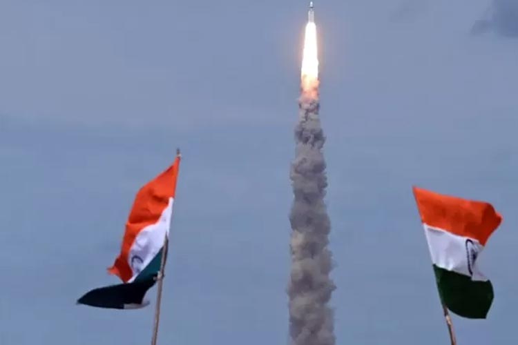 India berhasil mendaratkan Chandrayaan-3 di Bulan pada bulan Agustus. (FOTO: Getty Image)