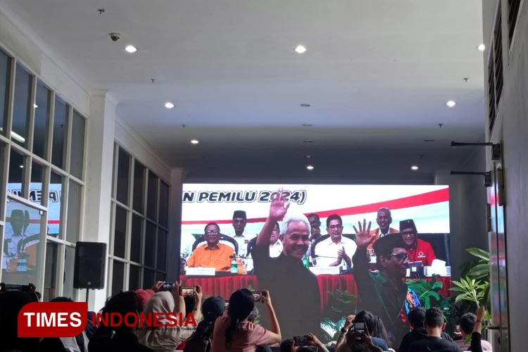 Ganjar-Pranowo-2.jpg