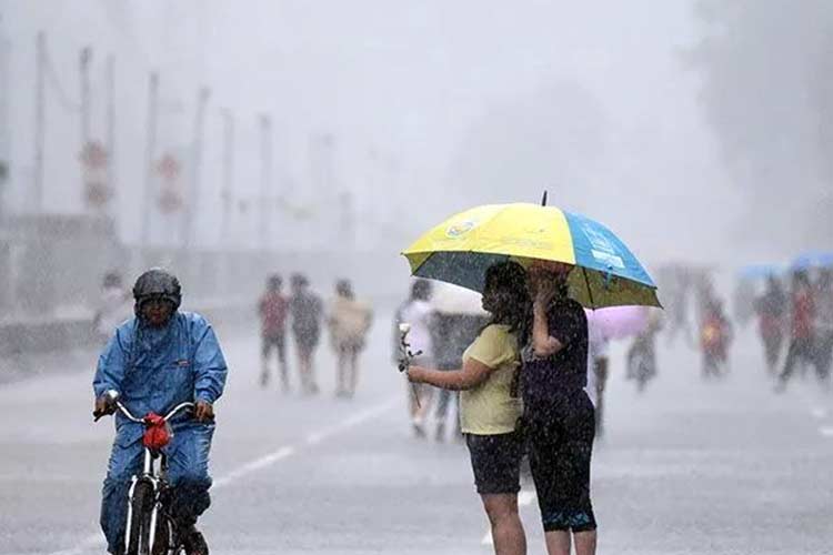 BMKG: Sejumlah Daerah di Jatim Diguyur Hujan