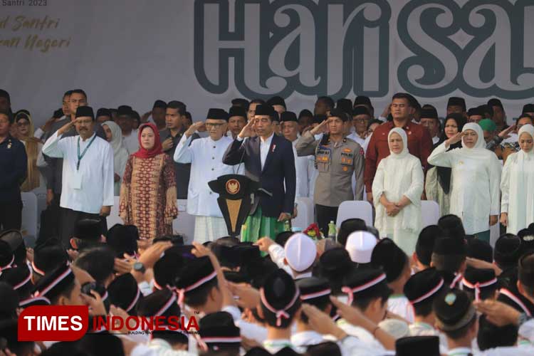 Jokowi-Apel-Hari-Santri-2.jpg