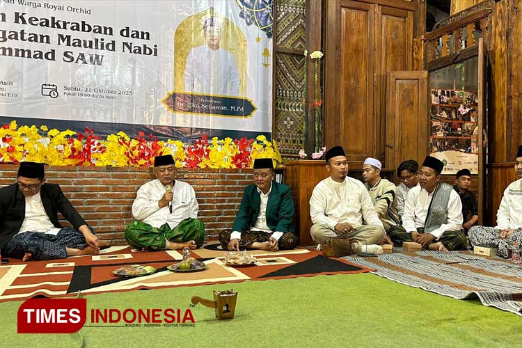 Acara Peringatan Maulid Nabi Muhammad SAW di Pondok Manbaul Ulum Malang.