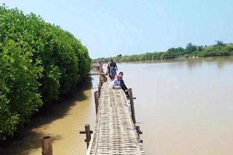 Baros-Beach-2.jpg