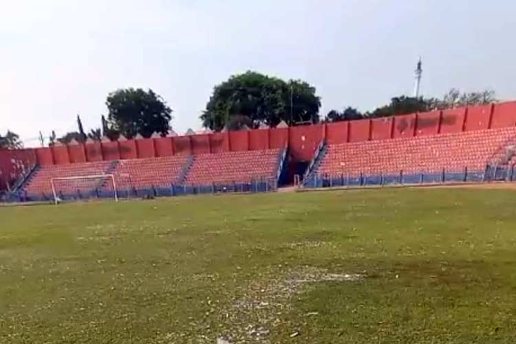 Kondisi stadion brawijaya setelah dibersihkan dari sampah (Foto: Diskominfo Kota Kediri)
