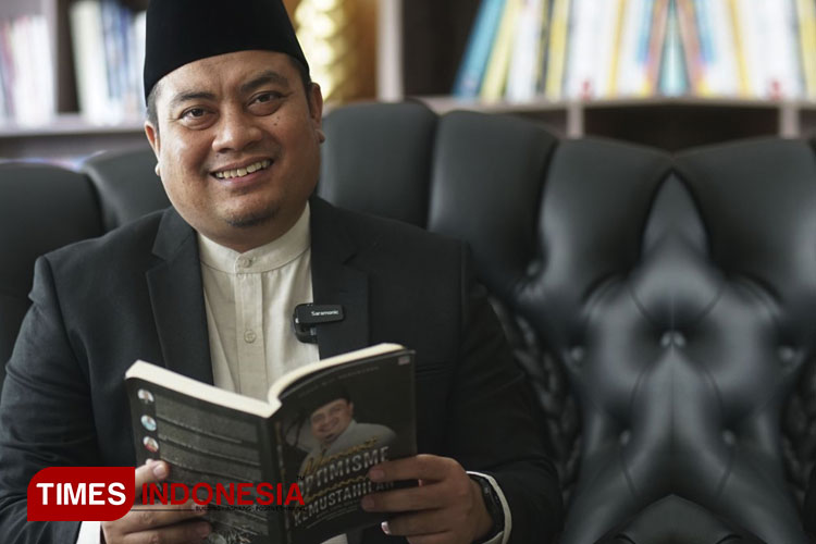 H. Puguh Wiji Pamungkas Presiden Nusantara Gilang Gemilang.