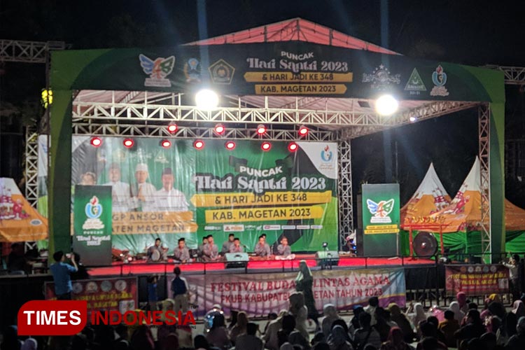 Puncak Hari Santri 2023 Di Magetan Dimeriahkan Kesenian Lintas Agama Times Indonesia 1585