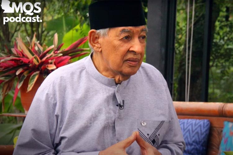 Pendiri Pusat Studi Al-Qur'an Prof Quraish Shihab. (FOTO: Screenshot Youtube Quraish Shihab)