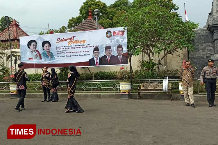 Makam-Bung-Karno.jpg