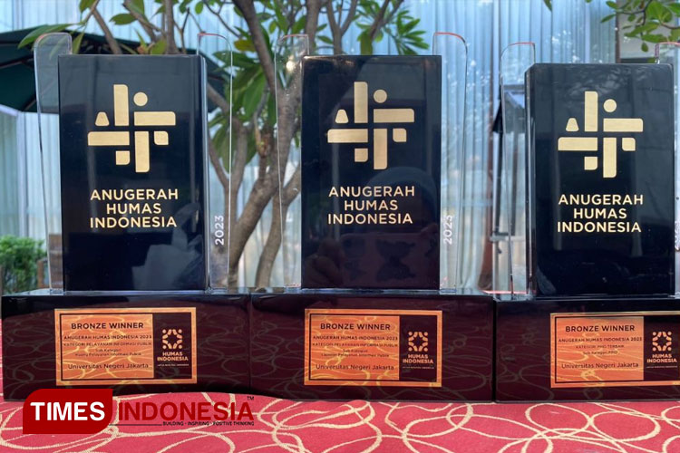 Humas dan IP UNJ Kembali Borong Penghargaan Pada AHI 2023 di Semarang (3/11/2023). (FOTO: AJP TIMES Indonesia)