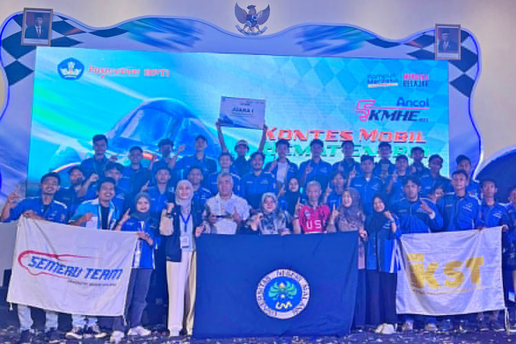 Semeru Team UM yang berhasil menyabet juara 1 dalam KMHE 2023. (Foto: Humas UM for TIMES Indonesia)