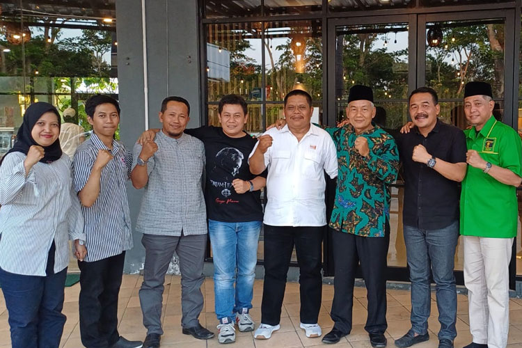 Koalisi-pendukung-BaCapres-Ganjar-Pranowo-Bacawapres-Mahfud-MD-b.jpg