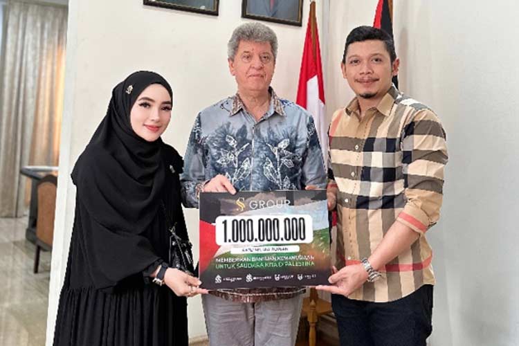 SS Group memberikan sumbangan sebesar 1 Milyar kepada Gaza, Palestina melalui kedutaan Besar Palestina untuk Indonesia (Foto: SS Grup)