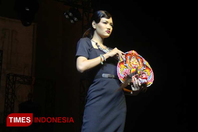 Kediri-Fashion-Batik-Festival-2023-a.jpg