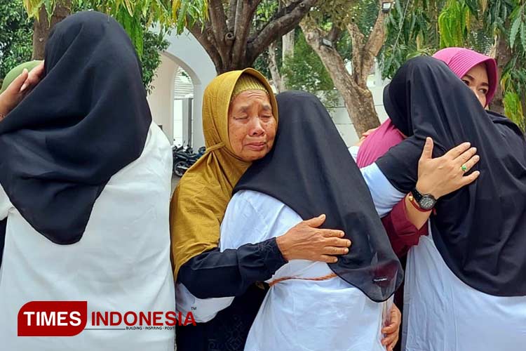 Memaknai Arti Hari Pahlawan Bersama Yayasan Ponpes Al-Anwari Banyuwangi