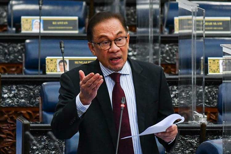 PM Malaysia Anwar Ibrahim Serukan Gencatan Senjata Segera antara Kamboja-Thailand