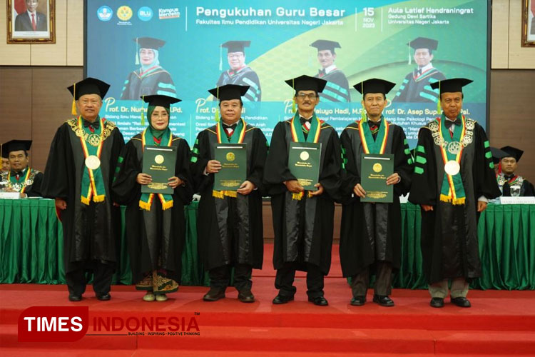 Prof. Nurhattati, Prof. Suryadi, Prof. Waluyo Hadi dan Prof. Asep Supena Dikukuhkan Sebagai Guru Besar UNJ. (FOTO: AJP TIMES Indonesia)