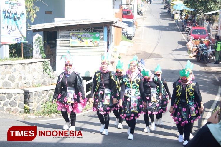 Gerak-Jalan-Kreasi-2.jpg