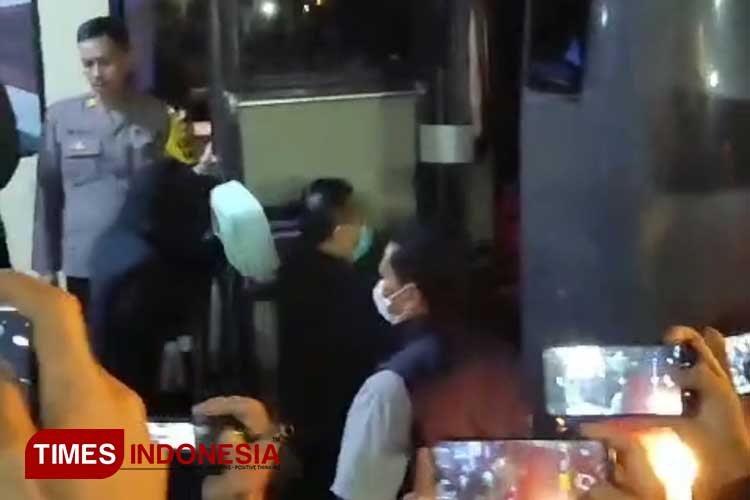 Total Ada Enam Orang yang Diangkut KPK Usai OTT di Bondowoso, Siapa Saja?