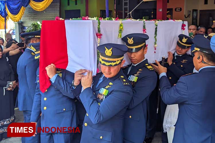 Pilot Pesawat Super Tucano Asal Magetan, Mayor Yuda A Seta Dimakamkan di TMP Kota Madiun