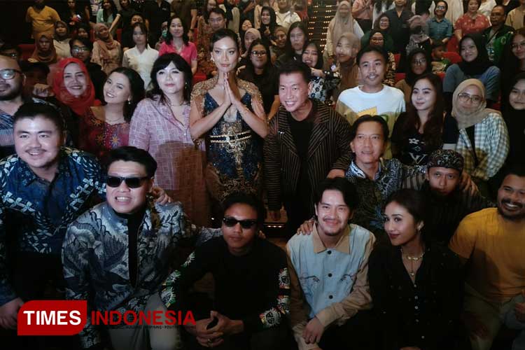 Gala Premier Cast Sambangi Kota Penting Perjalanan Grup Lawak Legendaris Srimulat Times Indonesia 