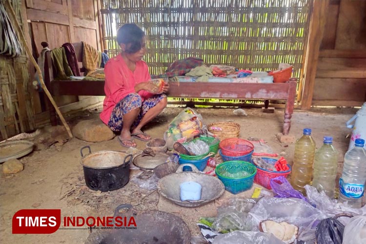 Kondisi-isi-rumah-Sutarmi.jpg