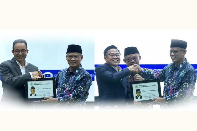 Pasangan capres-cawapres Anies Baswedan dan Muhaimin Iskandar mendapatkan Kartu Tanda Anggota (KTA) kehormatan Muhammadiyah saat di UMS, (22/11/2023).  (FOTO:  tangkap layar TVMU).