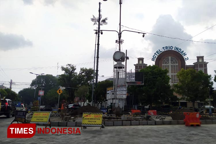 Polemik Renovasi Jam Kota di Kayutangan Malang, Dikritik Pemerhati Sejarah Kini Batal Digeser