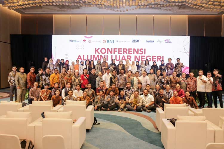 Para calon pengurus Alumni Connect PPI Dunia berkumpul saat acara konferensi Alumni Luar Negeri. (Foto: Alumni Connect PPI Dunia)