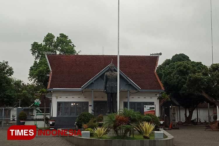 Gebang Palace: Unveiling the Legacy of Soekarno in Blitar