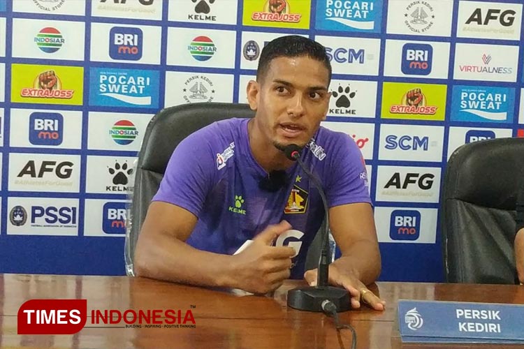 Pemain Persik Kediri Renan Silva. (foto : yobby/Times Indonesia)