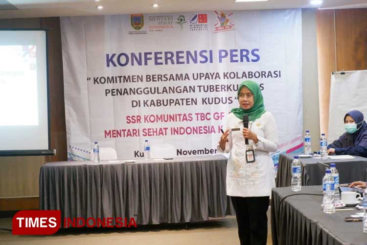 Kepala DKK dr Andini Aridewi saat paparan capaian penanganan TBC di wilayah Kudus. (Foto: Arif/TIMES Indonesia)