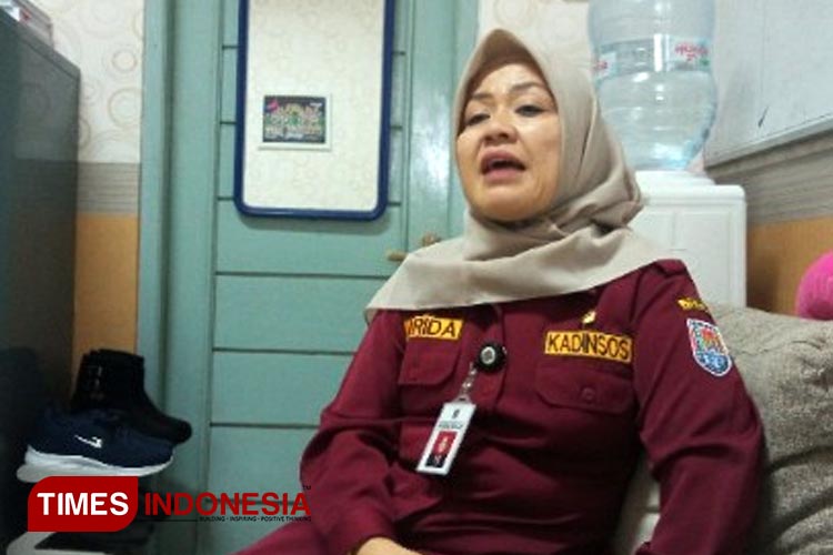 Arida Pujihastuti saat diwawancara. (FOTO: Estanto Prima Yuniarto/TIMES Indonesia)