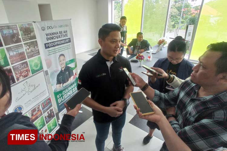 Ketua-Umum-Apkrindo-Jatim-Ferry-Setiawan-HC.jpg